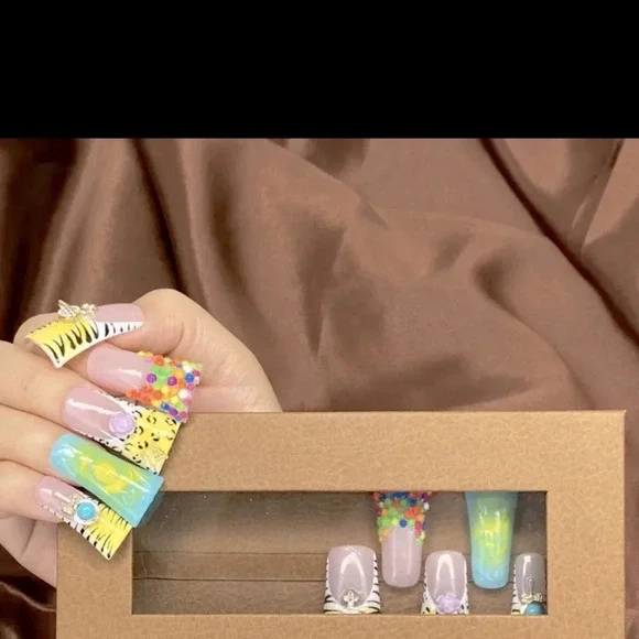 Handmade Ducktail press on nails. New in the box 10 piece - Picture 10 of 16